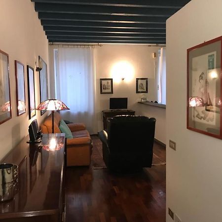 Appartement Gatto Bianco Bergamo 9 Extérieur photo