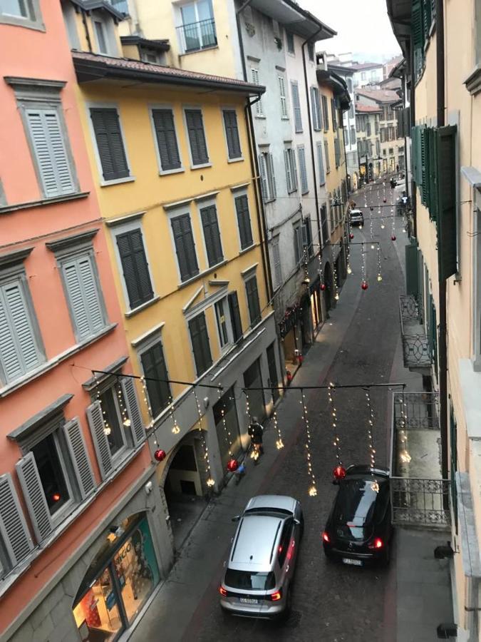 Appartement Gatto Bianco Bergamo 9 Extérieur photo