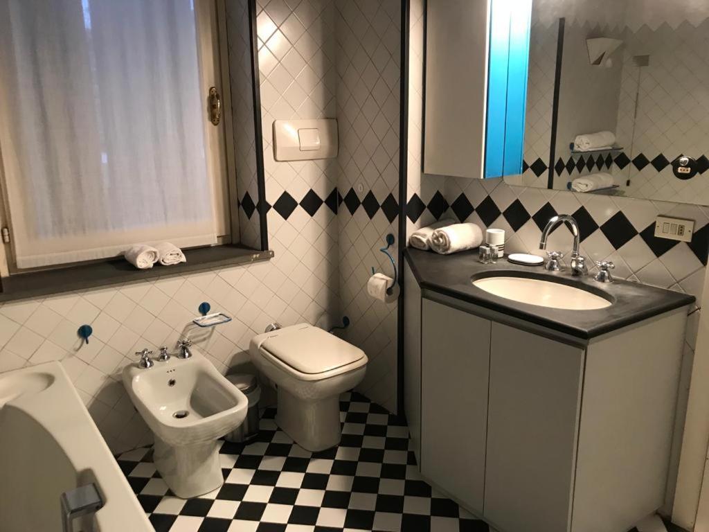Appartement Gatto Bianco Bergamo 9 Extérieur photo